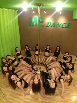 成都專業鋼管舞教練培訓班指南 如何選擇適合你的課程